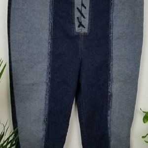 Starwear Women's Plus Color Block Denim Lace Up Capri Pant Size 24